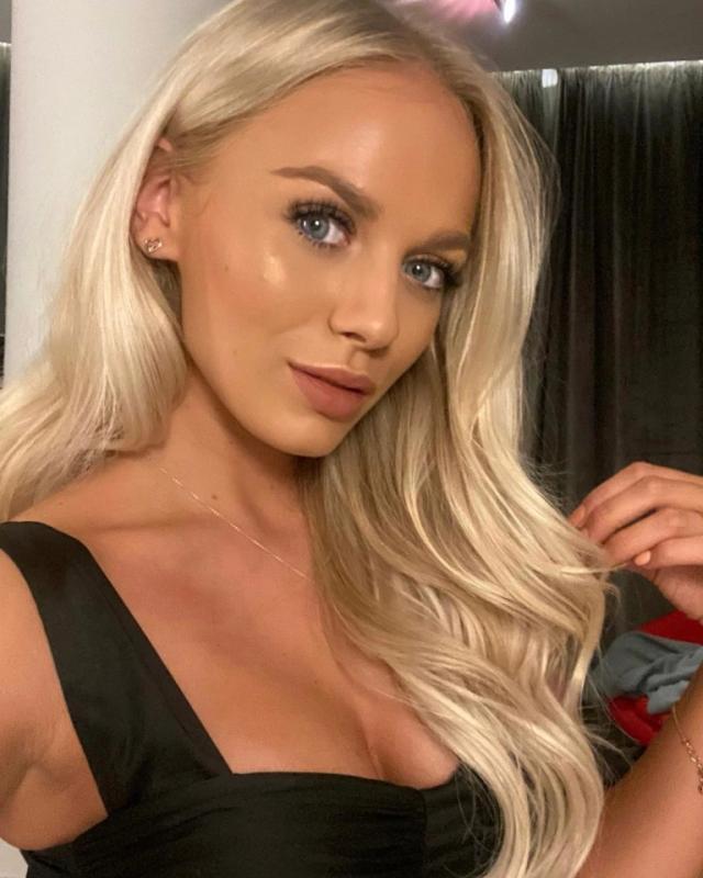 图片14 娜奥米·丹恩 Naomi Dann 太阳报 图片5.webp.jpg